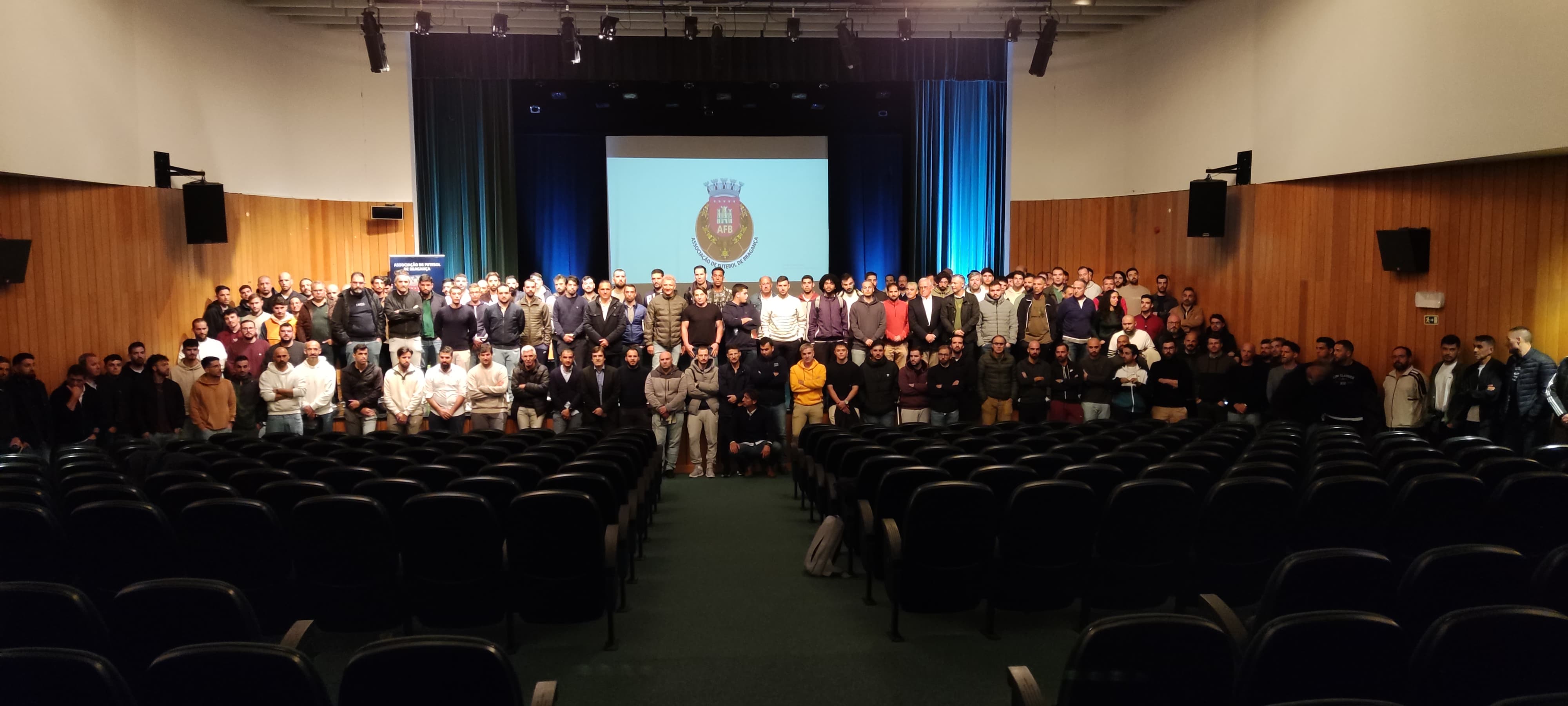 Mais de 200 treinadores nas II Jornadas de Formação de Futebol da AF Bragança 