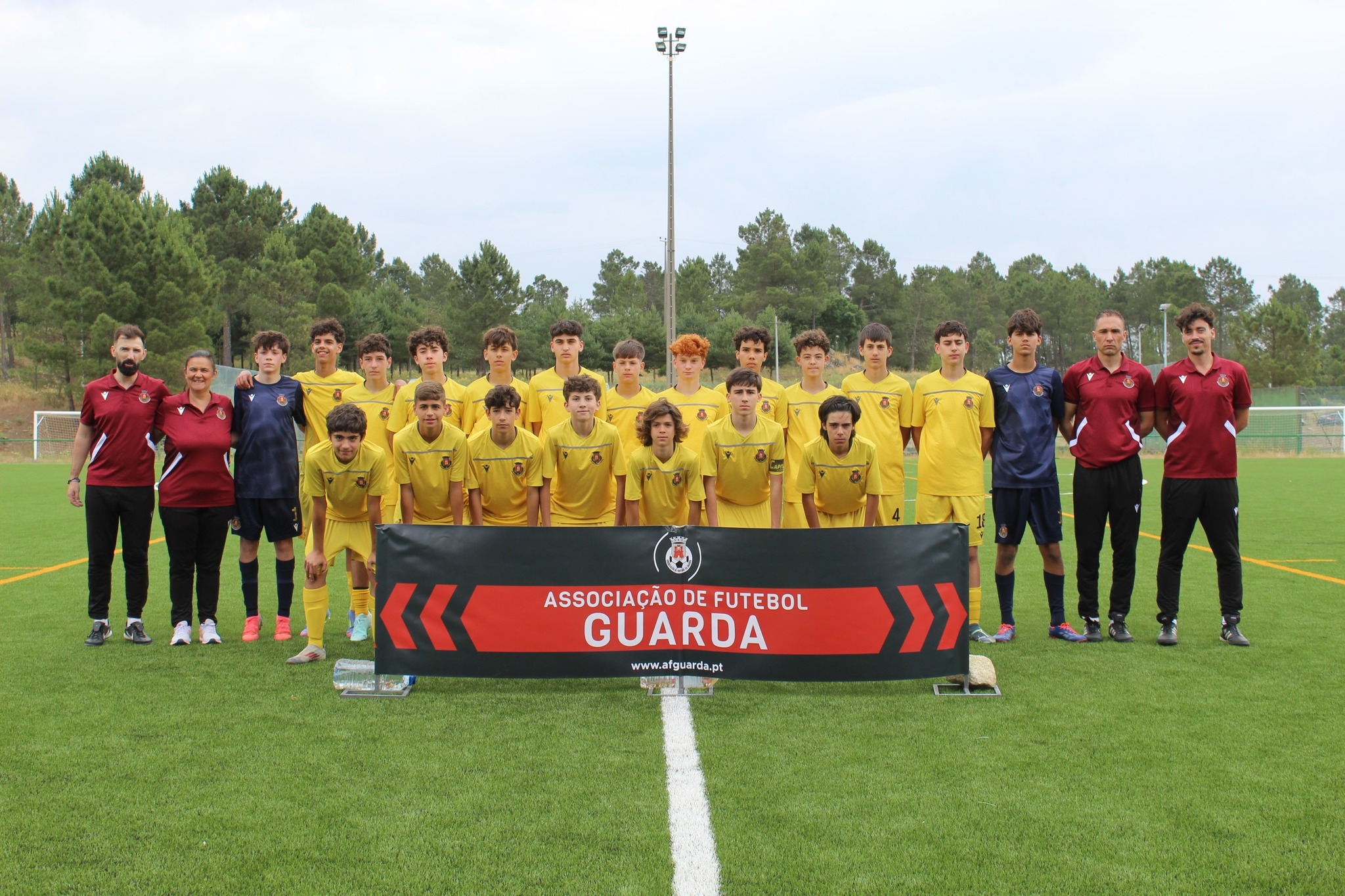 Seleção Distrital Sub-14 conquista segundo lugar no Torneio “Raízes do Interior”