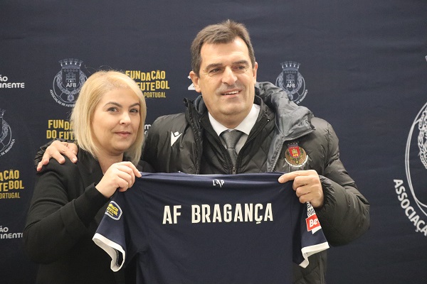 AF Bragança reconhecida pela Fundação do Futebol-Liga Portugal e Missão Continente 