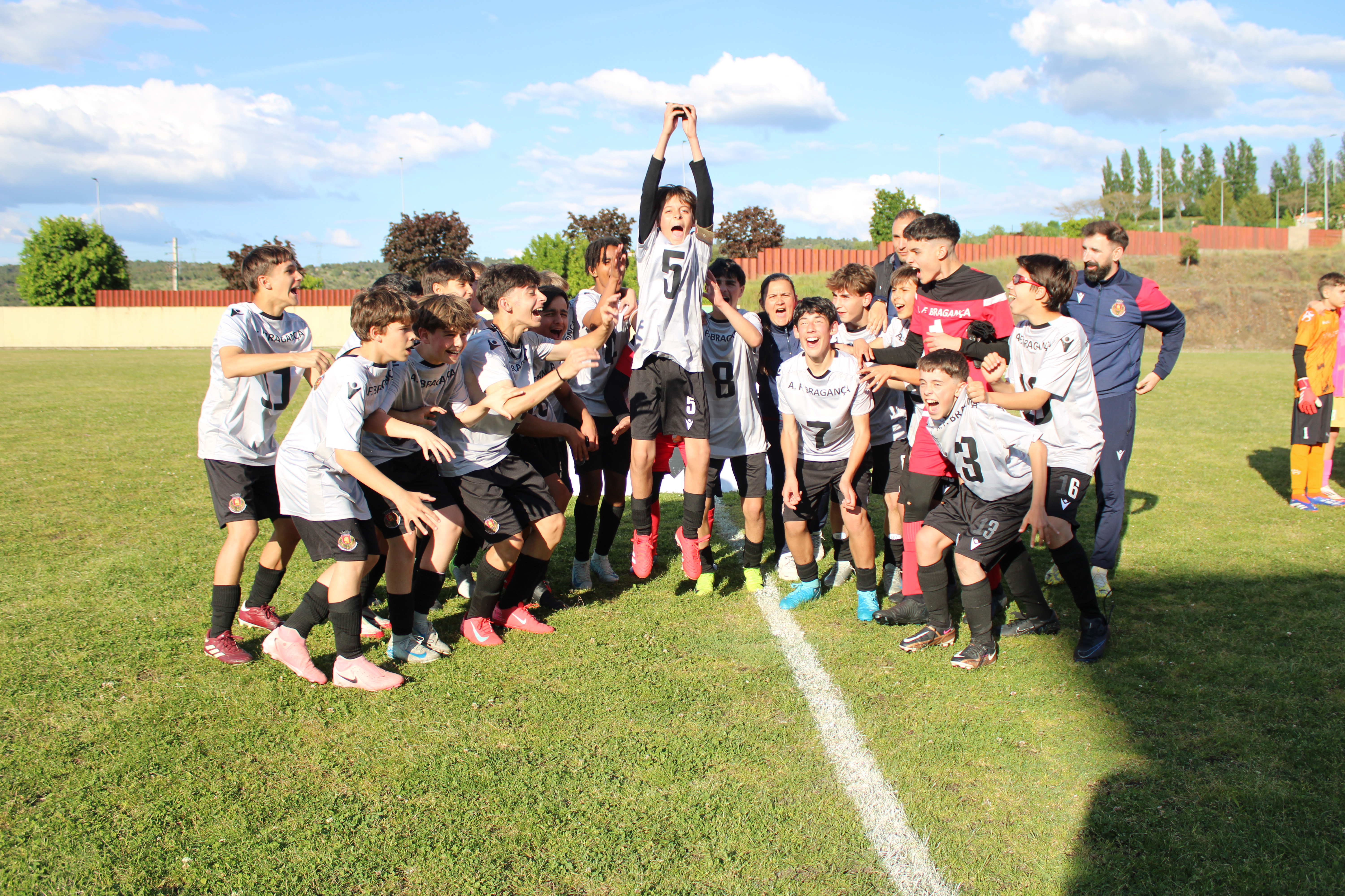 AF Bragança e AF Viseu vencem VII Torneio da Liberdade 