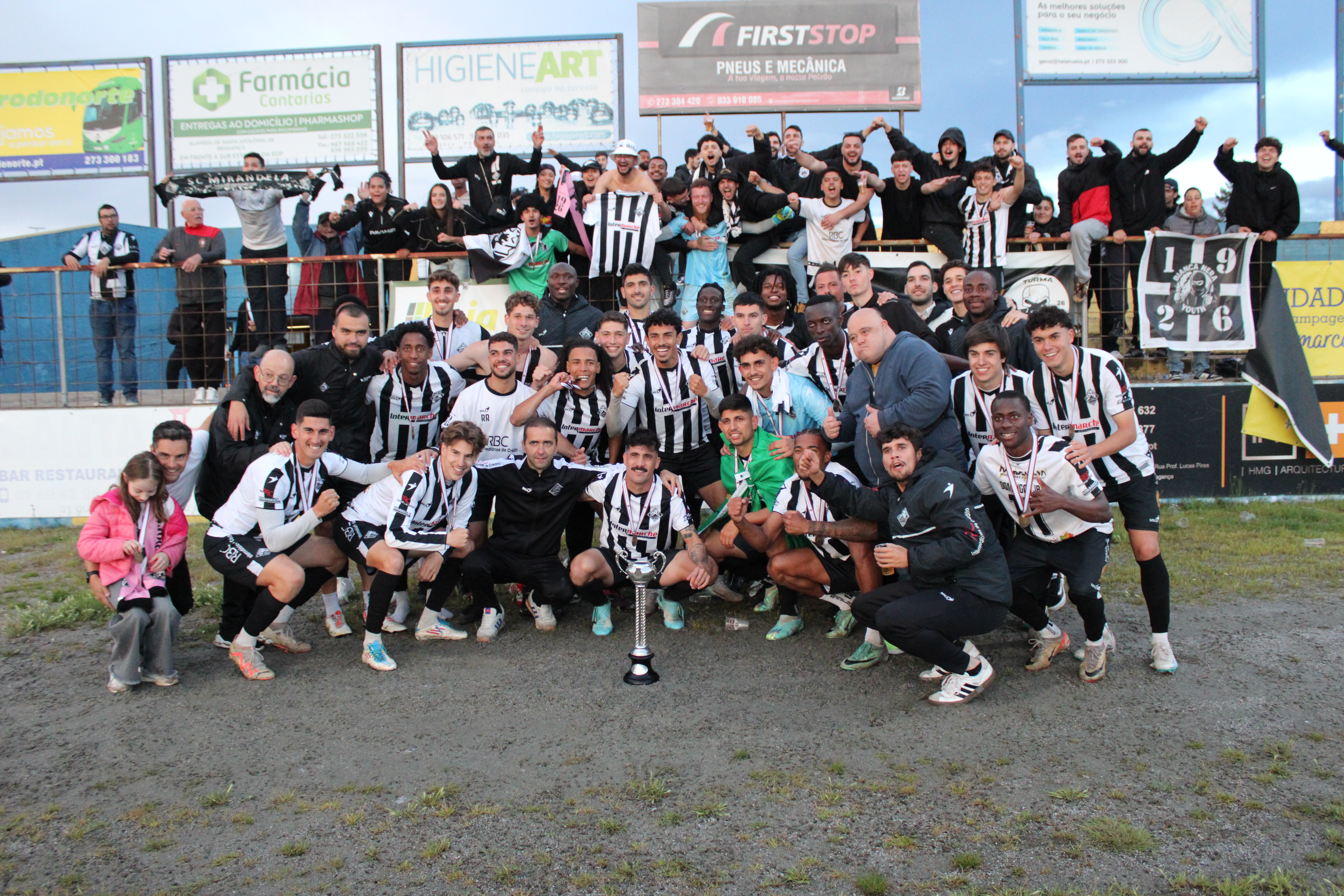 SC Mirandela faz a dobradinha 