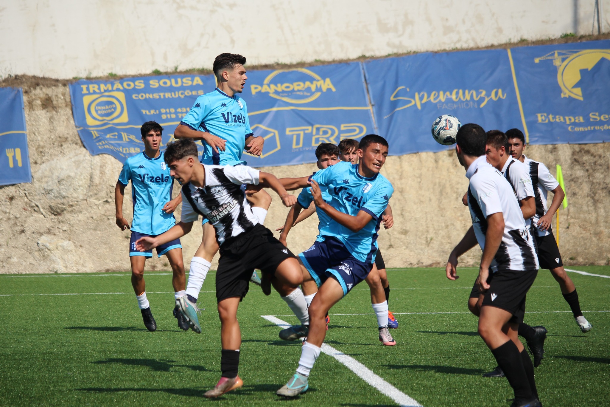 SC Mirandela sofre derrota pesada em Vizela