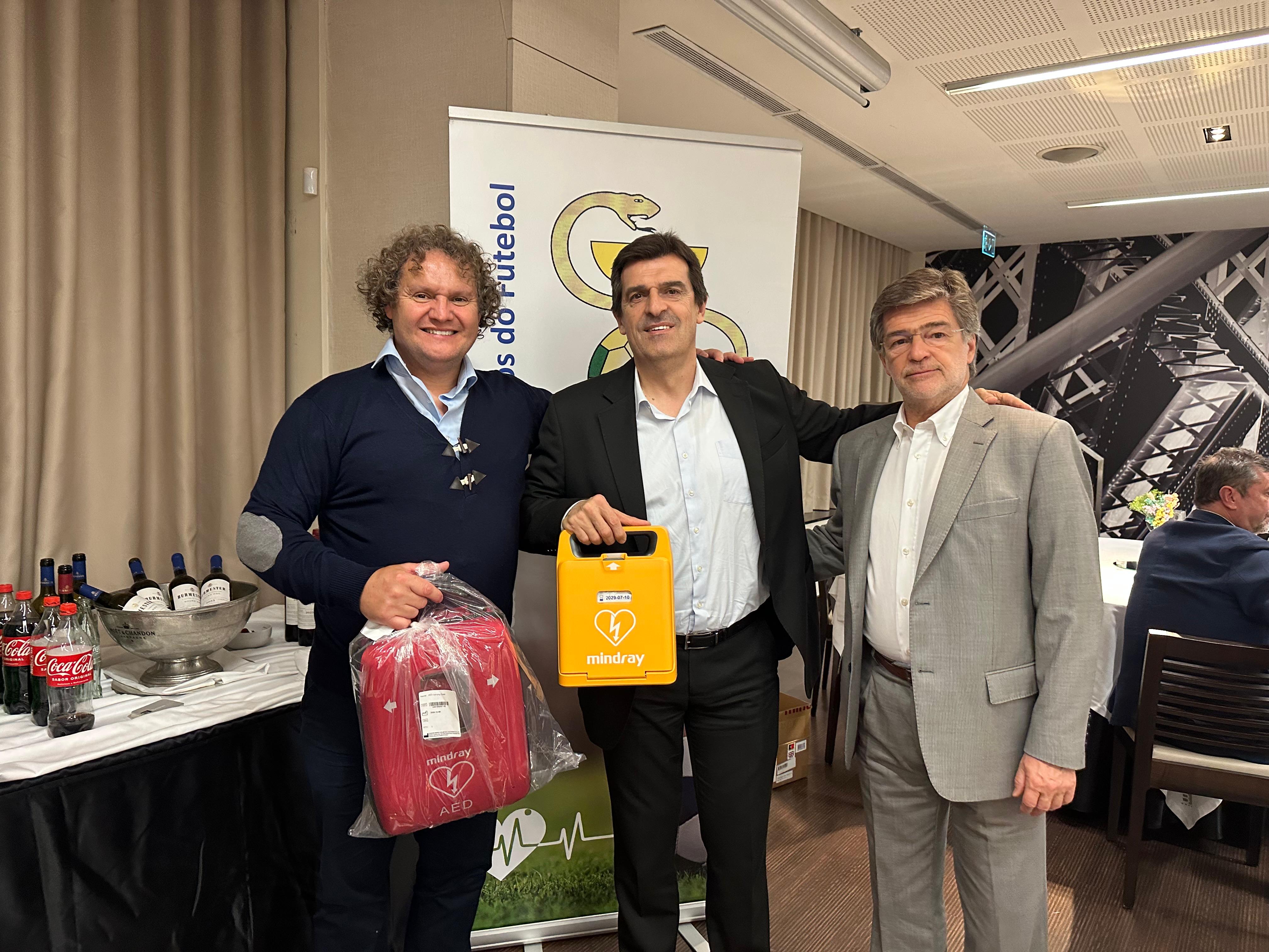 AF Bragança recebe Desfibrilhador Automático Externo (DAE) 