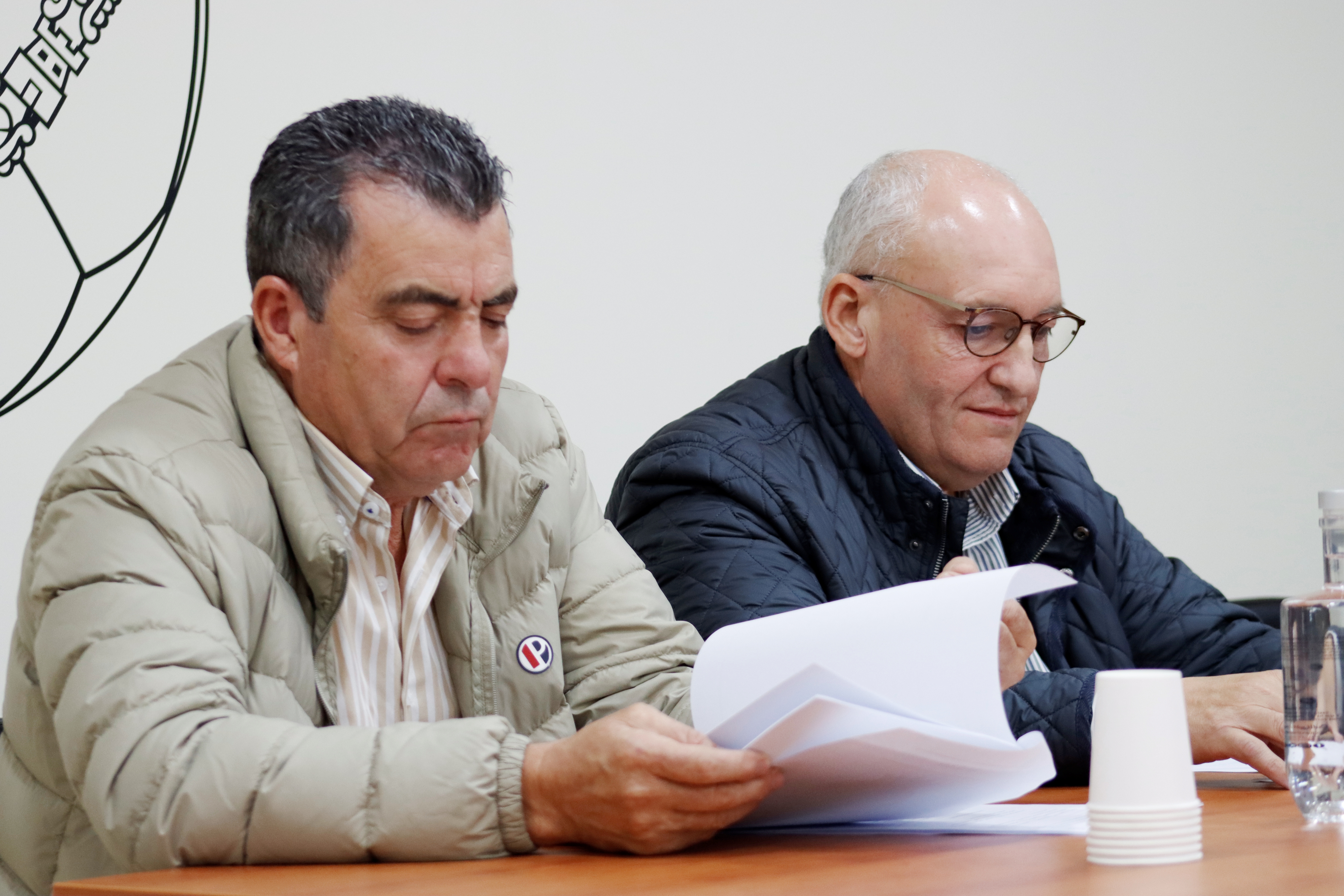 Relatório de contas aprovado por unanimidade 