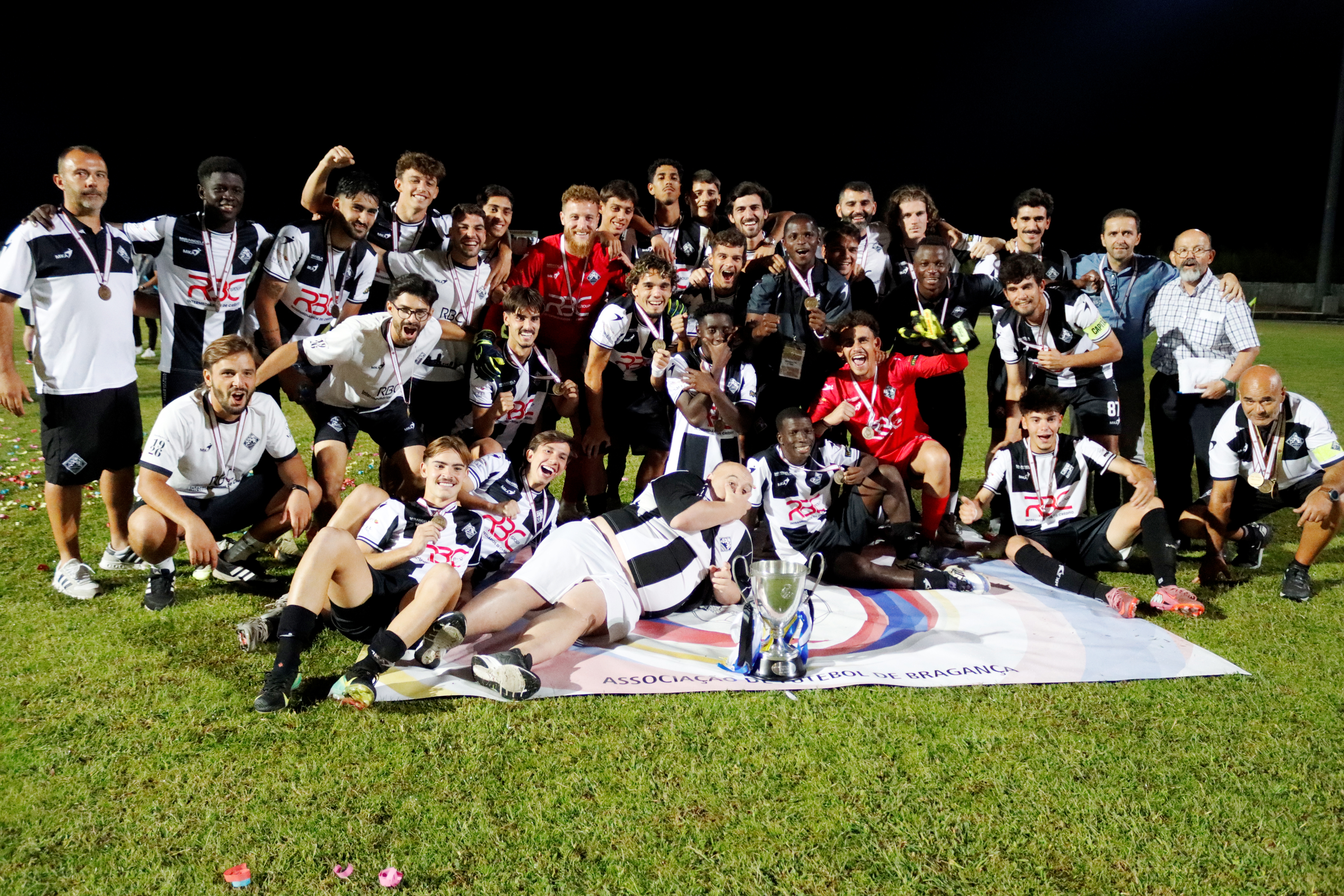 SC Mirandela conquista Supertaça Distrital de Futebol 