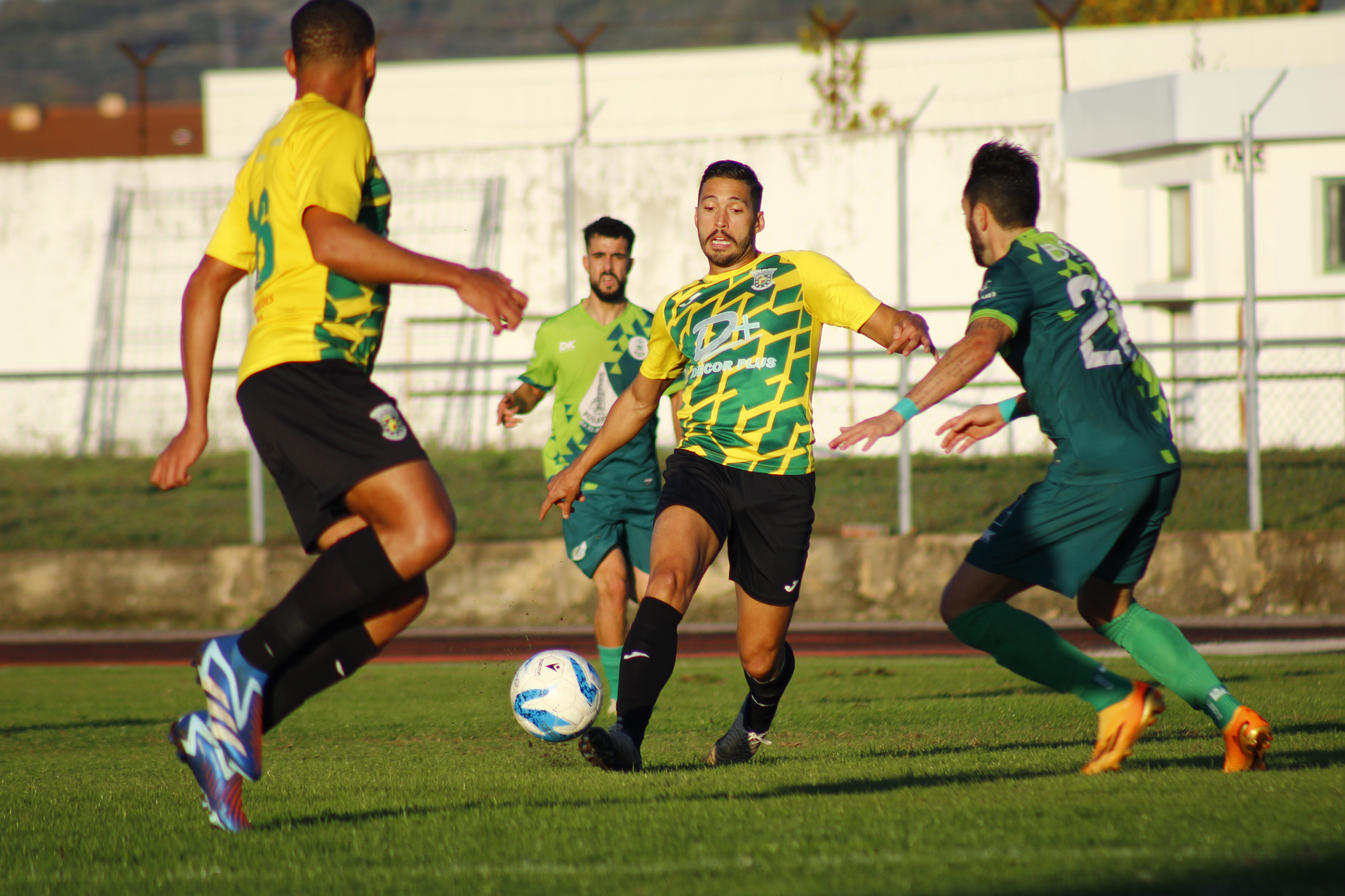 CA Macedo de Cavaleiros e FC Vinhais em vantagem na Taça Distrital 