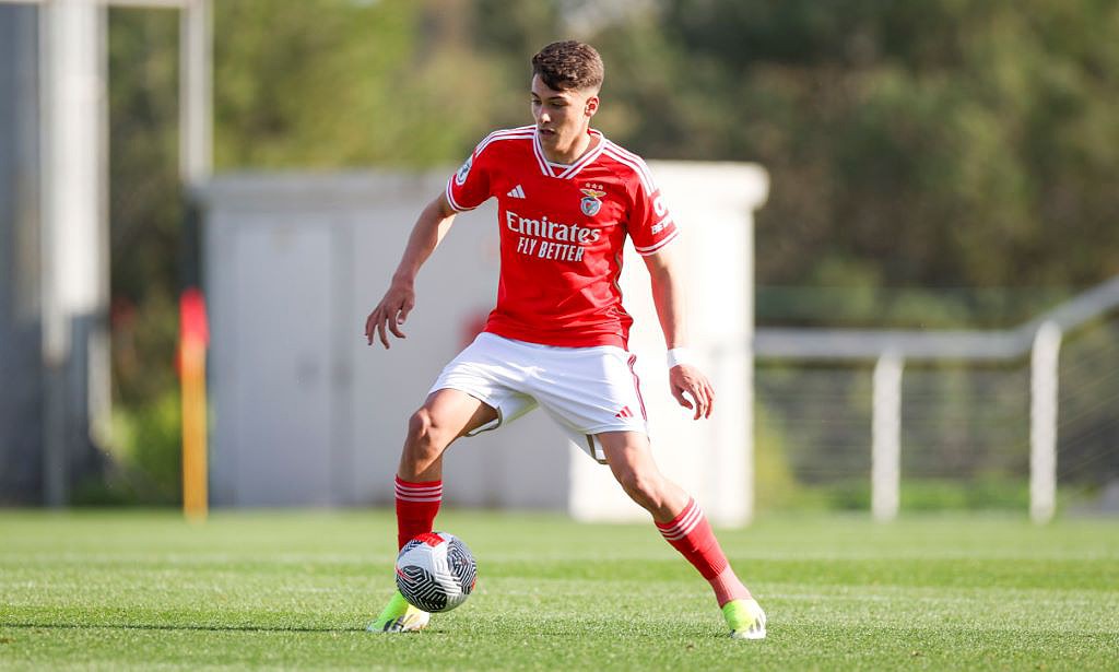 Brigantino Tiago Parente espreita a estreia na Liga dos Campeões